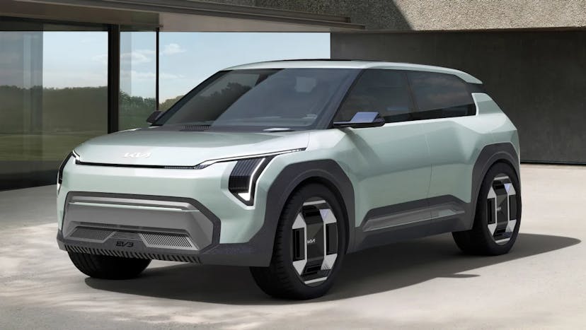 Noul Kia EV3 va fi dezvăluit în vara anului 2024